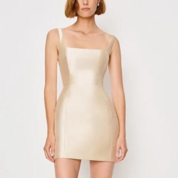 NWT Reformation Avon Mini Cream Dress size 6 - Picture 2 of 13